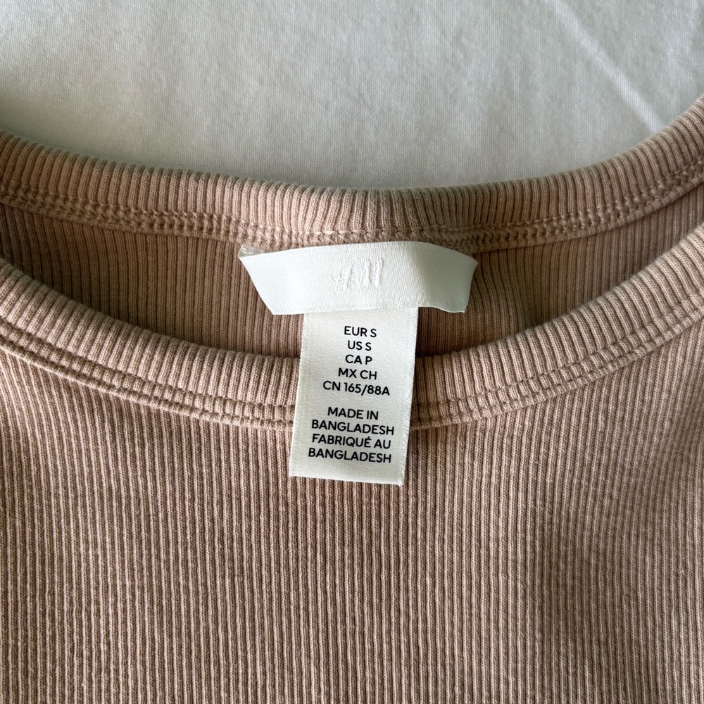 H&M Tan Ribbed Crop Top - Picture 3 of 7